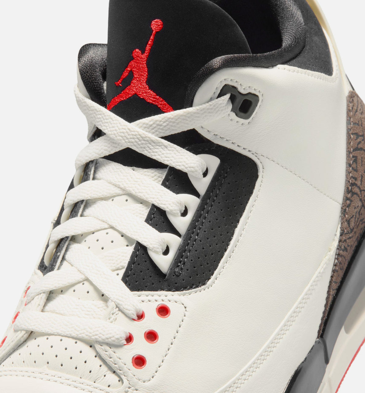 Air Jordan 3 Retro Sail and University Red Men's Sneakers - Sail/Black/University Red/Pale Ivory