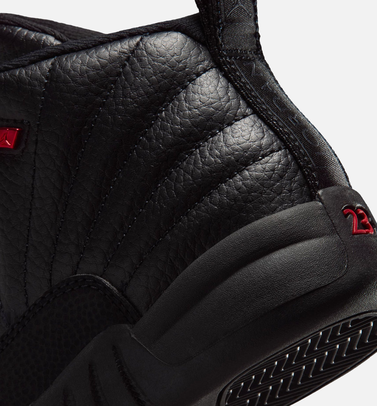 Air Jordan 12 Retro Bloodline Preschool Sneakers - Black/Varsity Red