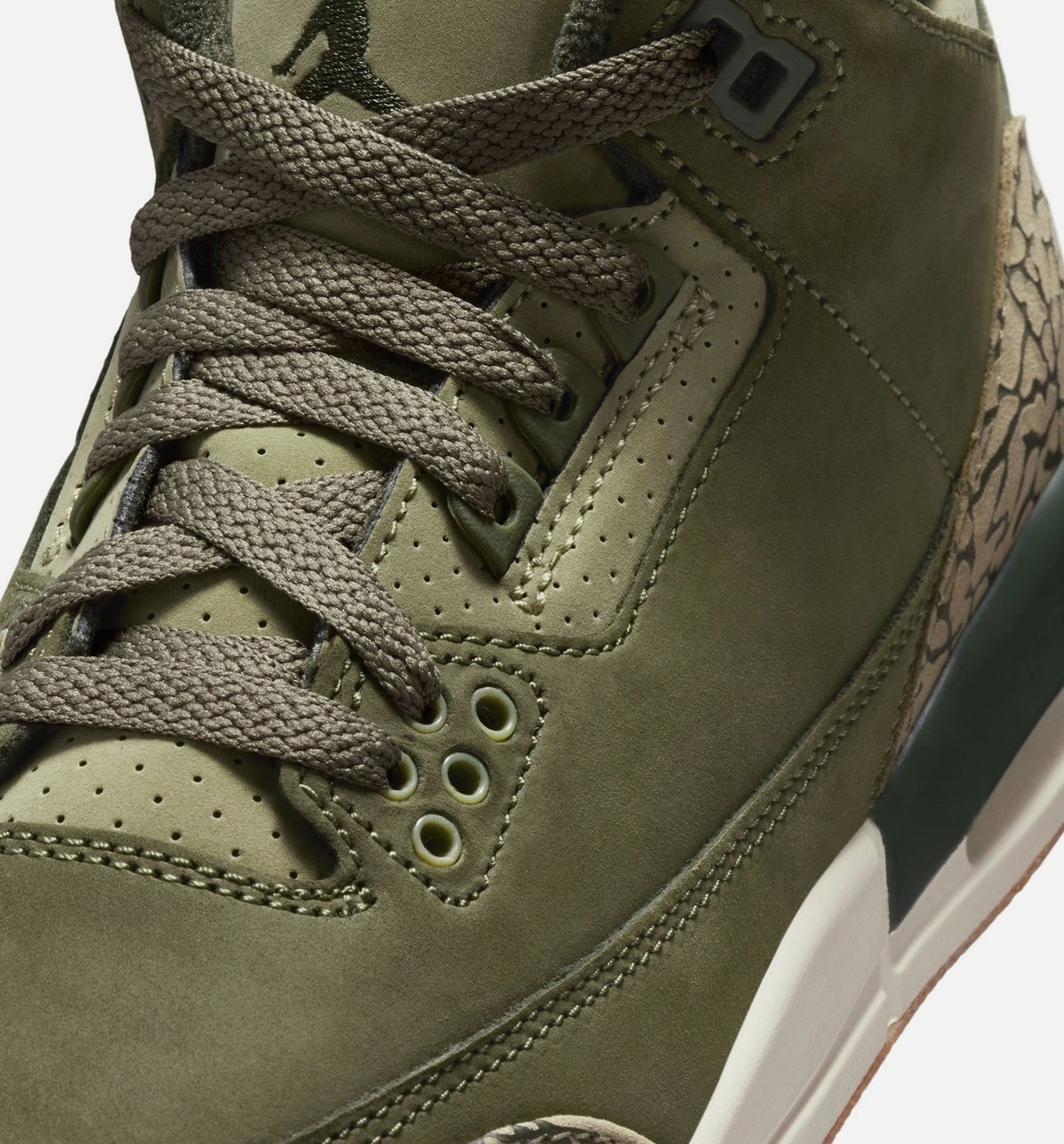 Air Jordan 3 Retro Medium Olive Grade School Sneakers - Medium Olive/Sequoia/Neutral Olive/Sail