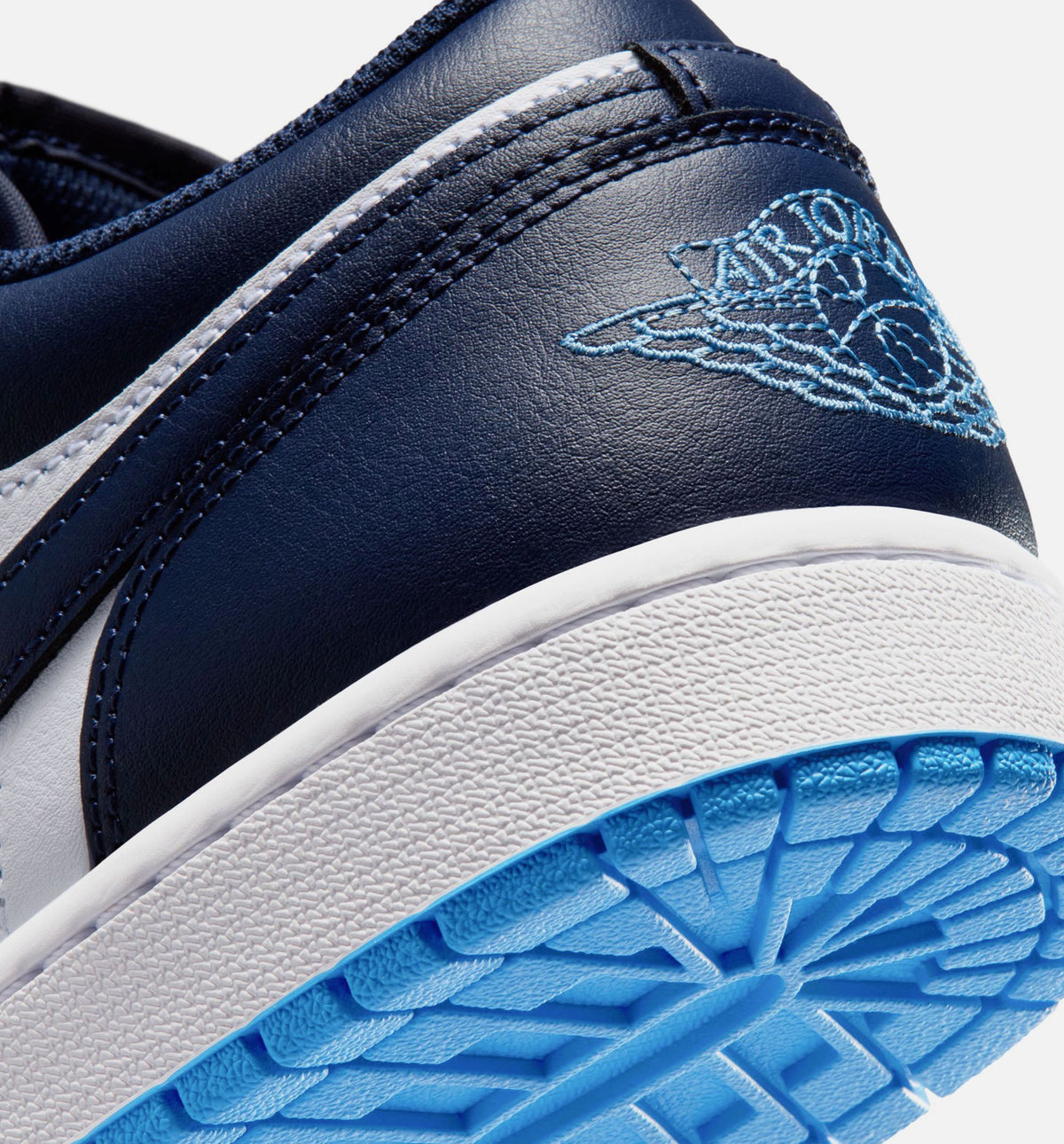 Air Jordan 1 Low Men's Sneakers - Midnight Navy/University Blue/White