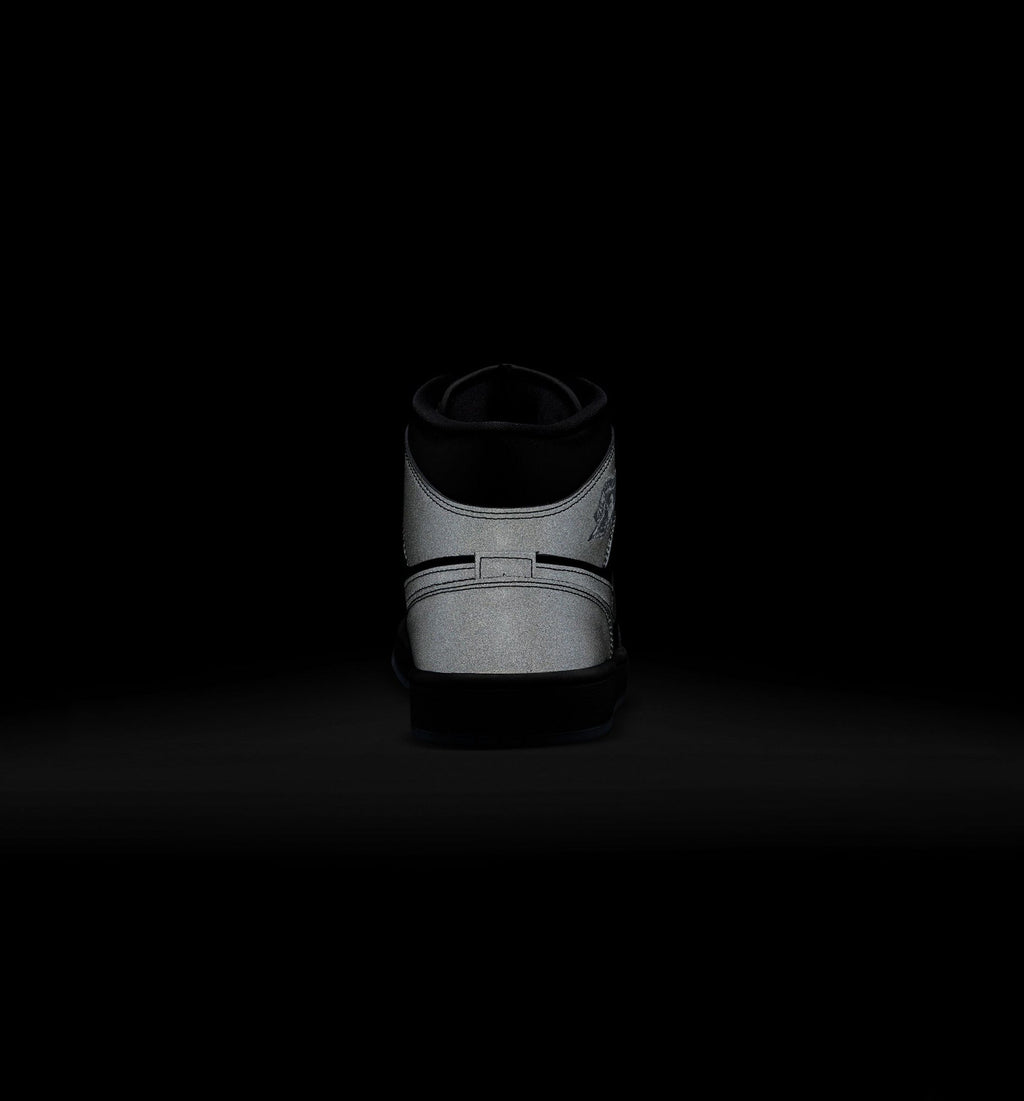 Air Jordan 1 Mid SE Men's Sneakers - Black/Grey