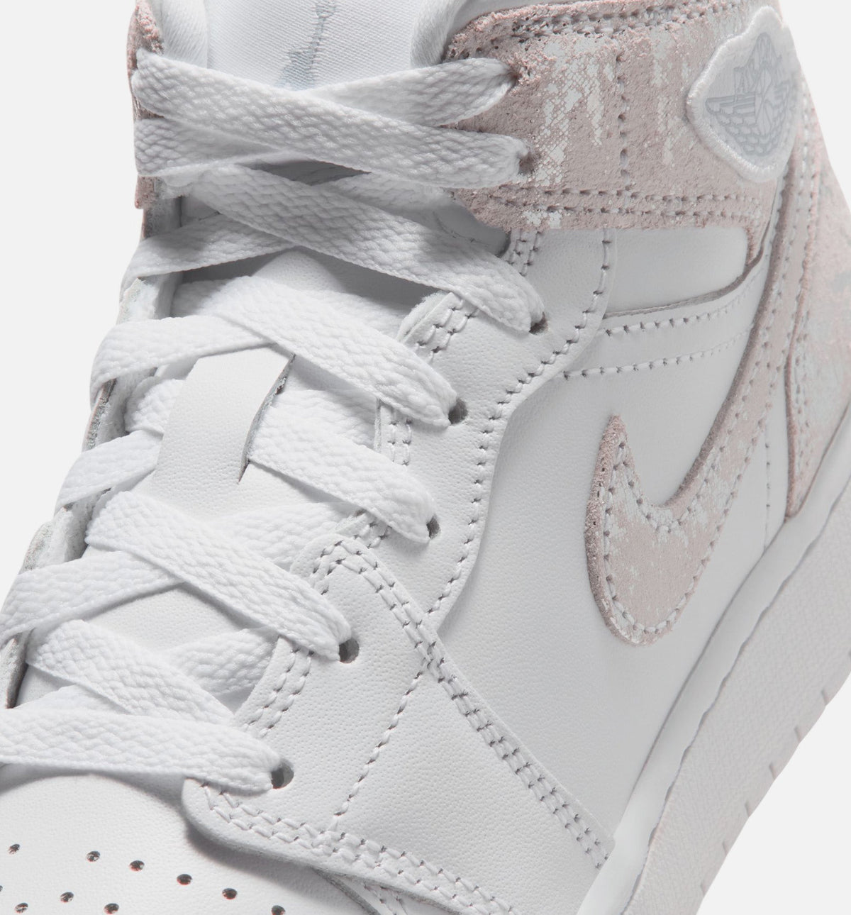 Air Jordan 1 Mid SE Grade School Sneakers - White/Field Silver