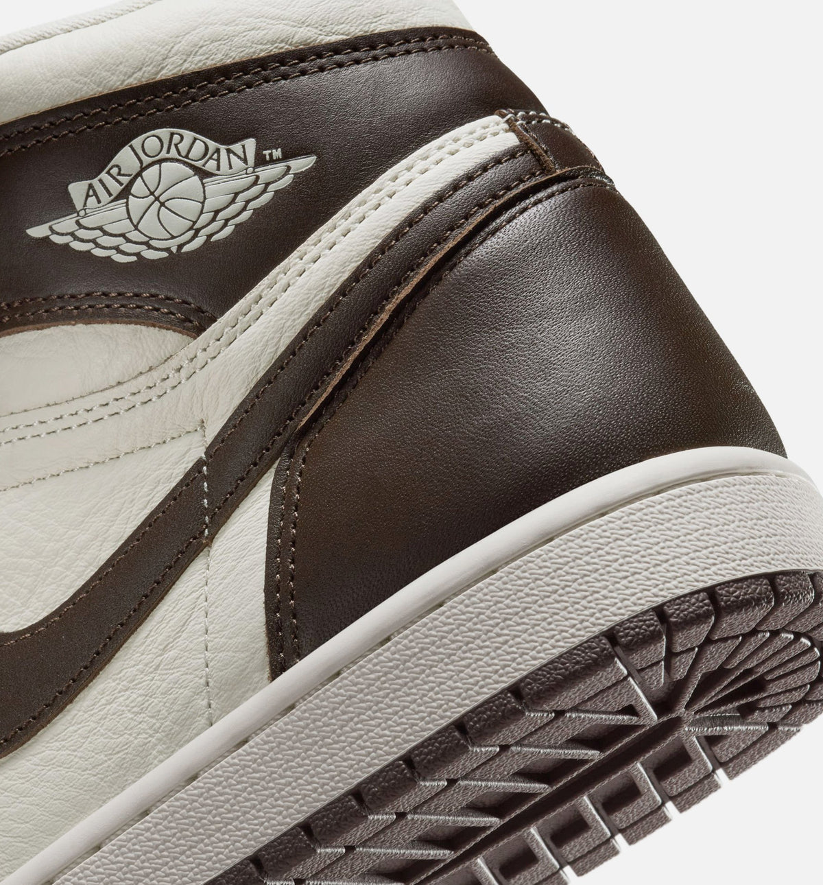 Air Jordan 1 Retro High OG Women's Sneakers - Baroque Brown/Madder Root/Sail